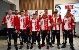 Ważenie zawodnik&oacute;w przed walką (12)