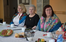 4. Członkinie Zespołu Pakościanie