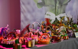 25. Koszyki wielkanocne przygotowane na konkurs