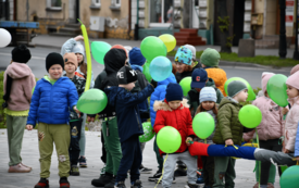 12. Wizyta dzieci z Przedszkola Miejskiego w Pakości z okazji Dnia Ziemi