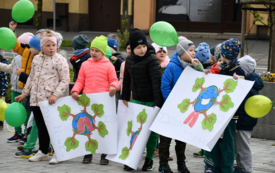 2. Wizyta dzieci z Przedszkola Miejskiego w Pakości z okazji Dnia Ziemi