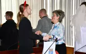 Koza zawitała do Urzędu  (9)