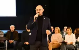 Spotkanie okrągłego stołu  (13)