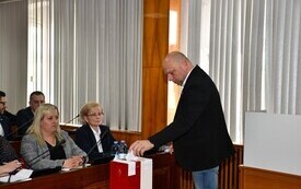 XXI sesja Rady Miejskiej w Pakości  (4)