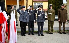 Uroczyste obchody 86. rocznicy Dnia Pamięci Ofiar Zbrodni Katyńskiej w Pakości (51)