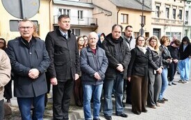 Uroczyste obchody 86. rocznicy Dnia Pamięci Ofiar Zbrodni Katyńskiej w Pakości (32)