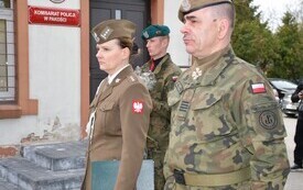Uroczyste obchody 86. rocznicy Dnia Pamięci Ofiar Zbrodni Katyńskiej w Pakości (28)