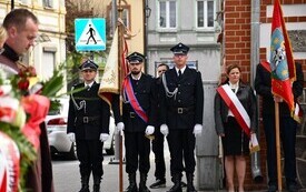 Uroczyste obchody 86. rocznicy Dnia Pamięci Ofiar Zbrodni Katyńskiej w Pakości (21)