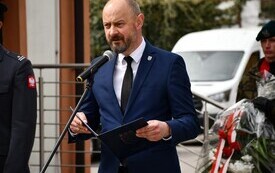 Uroczyste obchody 86. rocznicy Dnia Pamięci Ofiar Zbrodni Katyńskiej w Pakości (20)