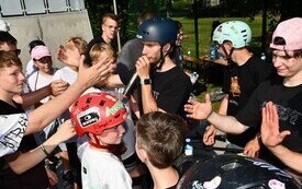 Hulajnogowe szaleństwo opanowało skatepark w Pakości (30)