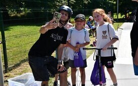 Hulajnogowe szaleństwo opanowało skatepark w Pakości (14)