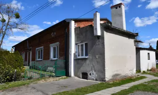 Budynek komunalny nr 18 w m. Rybitwy